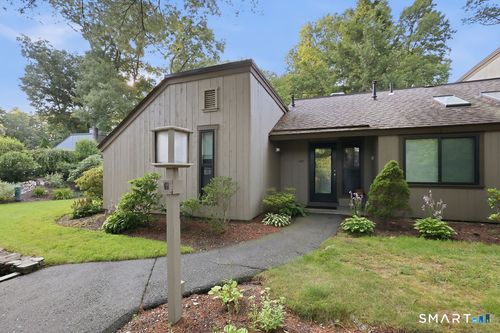 147-147 Mallard Dr, Avon, CT, 06001-4562 | Card Image