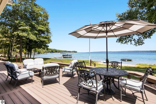 3485 N West Torch Lake Dr, House other with 5 bedrooms, 4 bathrooms and null parking in Kewadin MI | Image 6
