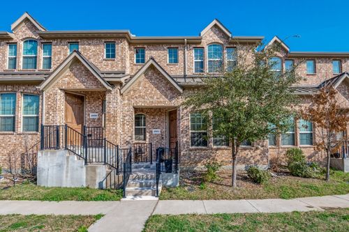 2563 Sarah Ln, Lewisville, TX, 75056-3932 | Card Image