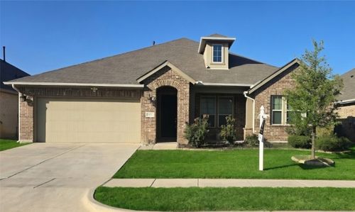 4805 Briarwood Dr, Haltom City, TX, 76137-2626 | Card Image