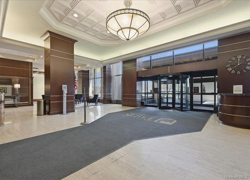 apt-31b-26910 Grand Central Pkwy, Floral Park, NY, 11005-1031 | Card Image