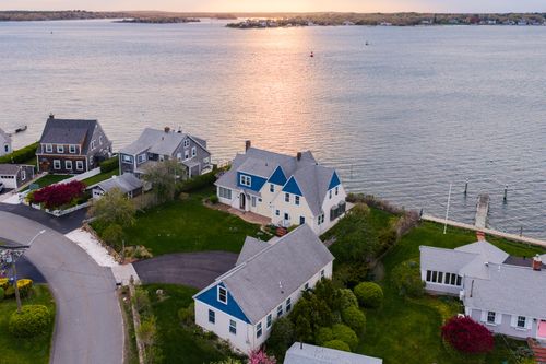 35 Benedict Rd, Bourne, MA, 02532-3505 | Card Image