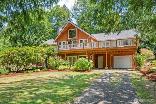 12170 Viewcrest Pl Ne, Bainbridge Island, WA, 98110-4315 | Card Image