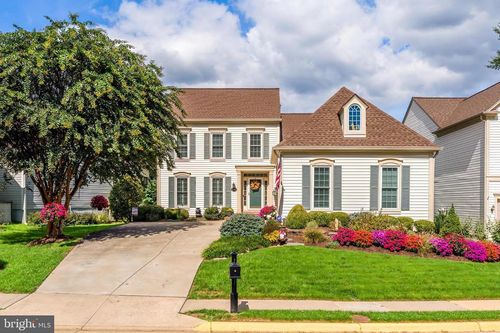 11916 Parkside Dr, FAIRFAX, VA, 22033-2648 | Card Image