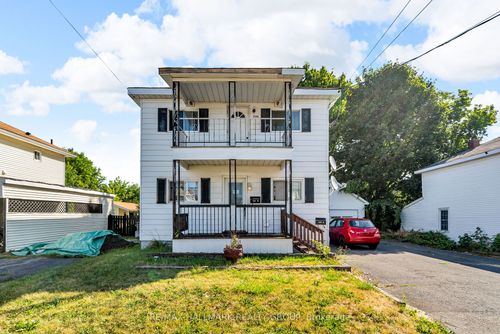 230 Alice St, Cornwall, ON, K6H4R9 | Card Image