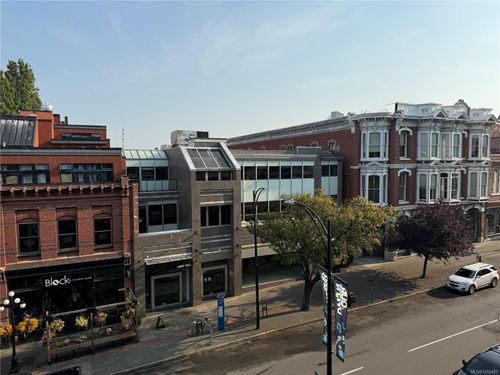 a300-546 Yates St, Victoria, BC, V8W1K8 | Card Image