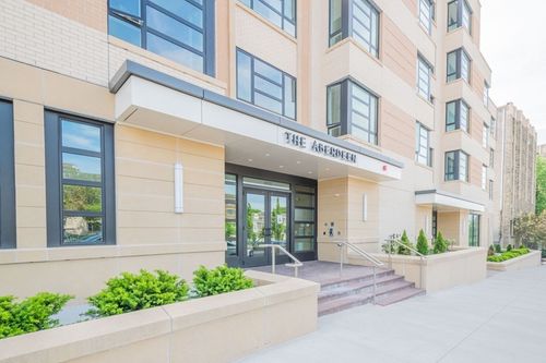 302-1650 Commonwealth Ave, Boston, MA, 02135-5631 | Card Image