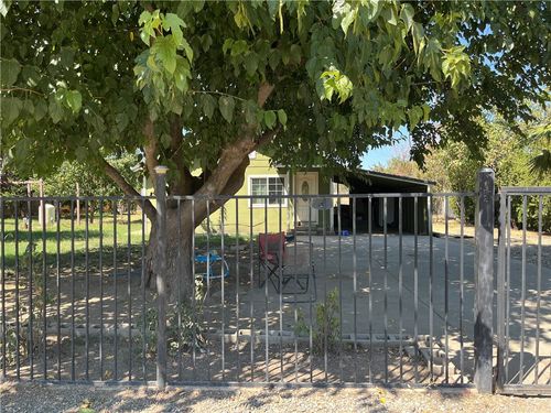 24016 Mclane Ave, Corning, CA, 96021-9242 | Card Image
