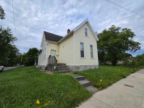 2524 Manford St, Fort Wayne, IN, 46806-3920 | Card Image