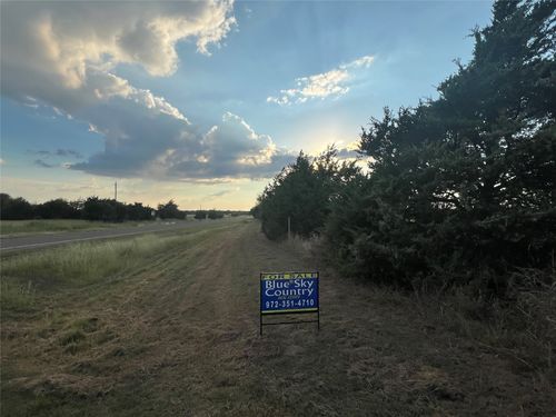 13762 W Fm 639, Barry, TX, 75102-5318 | Card Image