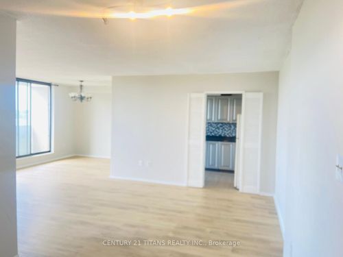 907-301 Prudential Dr, Scarborough, ON, M1P4V3 | Card Image