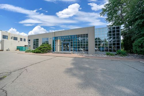 45 Tandem Rd, Concord, ON, L4K3G1 | Card Image