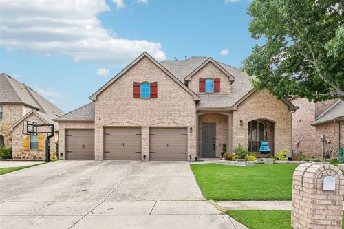 837 Moss Cliff Cir, McKinney, TX, 75071-7627 | Card Image