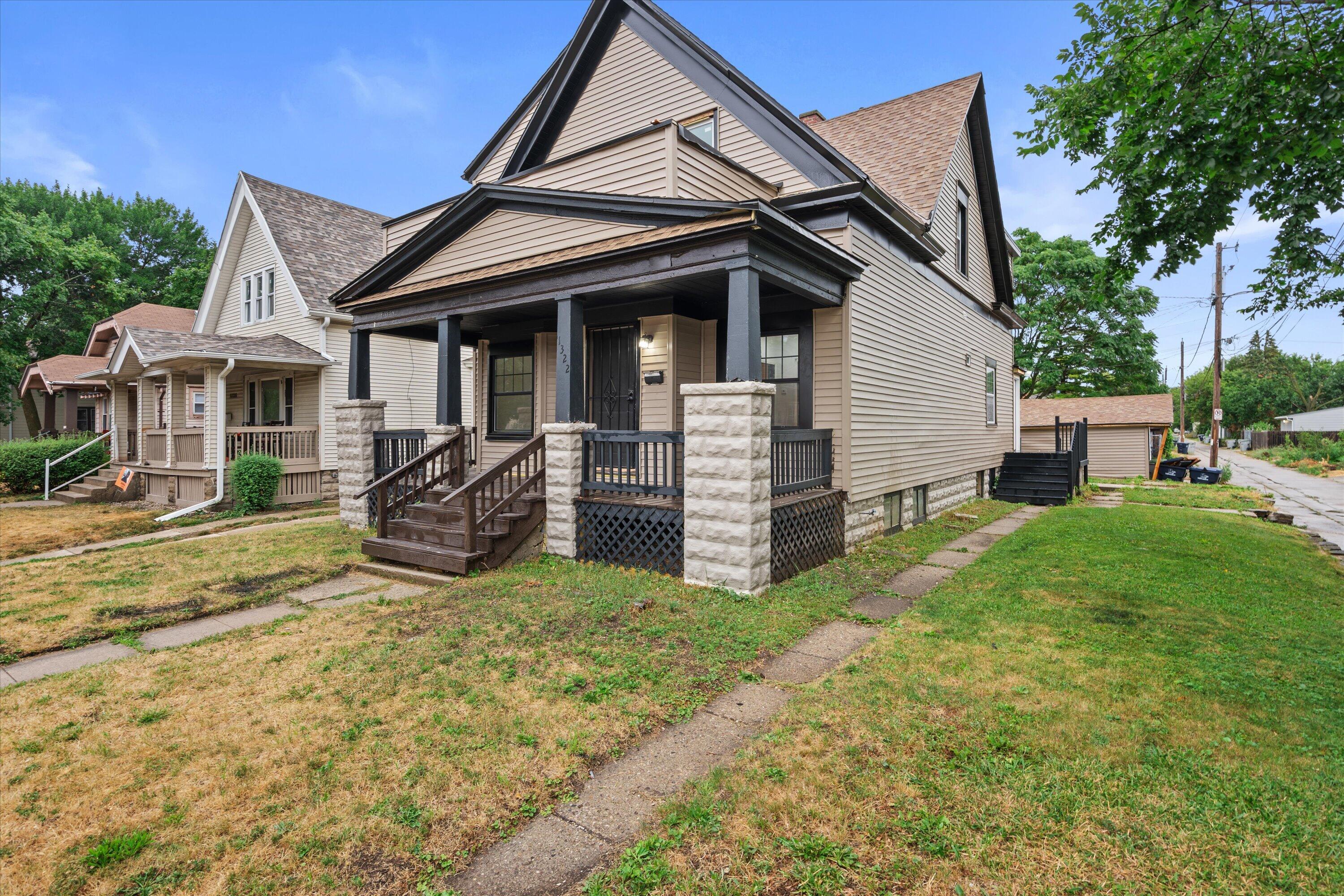 Residential Income in Milwaukee