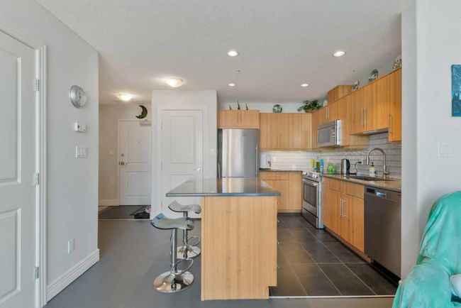 801 - 55 Spruce Pl Sw, Condo with 1 bedrooms, 1 bathrooms and 1 parking in Calgary AB | Image 9