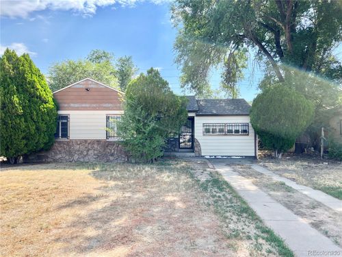 3580 Oneida St, Denver, CO, 80207-1534 | Card Image