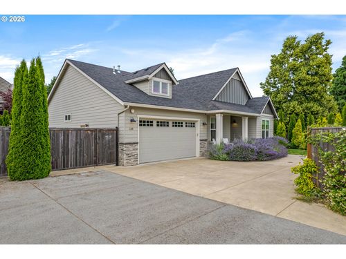 2301 Oakway Ter, Eugene, OR, 97401 | Card Image