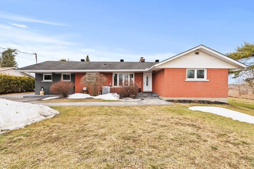 4624 Albion Rd, Gloucester, ON, K1X1A5 | Card Image