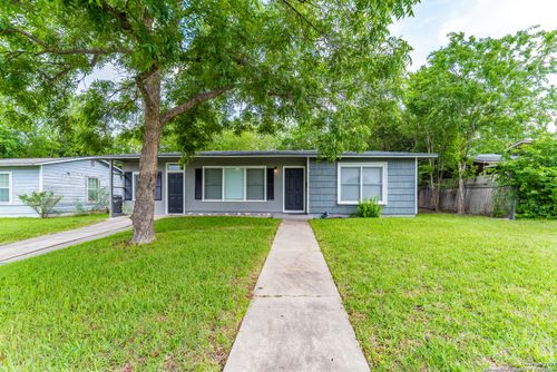 415 Byrnes Dr, San Antonio, TX, 78209-4907 | Card Image