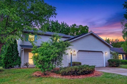 1331 Swordleaf Lane, Sun Prairie, WI, 53590 | Card Image
