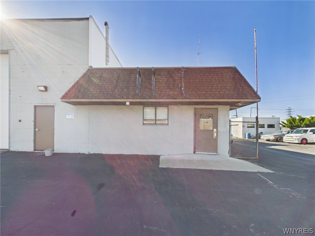 Commercial Lease in Tonawanda 5