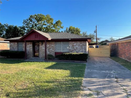 8826 Klondike St, Houston, TX, 77075-1514 | Card Image