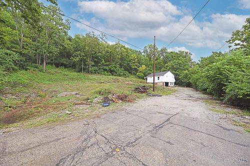 6984 Old Kellogg Rd, Anderson Twp, OH, 45230-3700 | Card Image