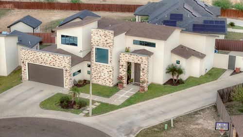 2302 Villa Romel Blvd, Eagle Pass, TX, 78852-6780 | Card Image