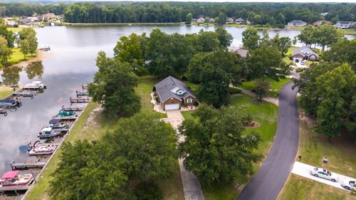 203 Ridge Lake Dr, Manning, SC, 29102-4478 | Card Image