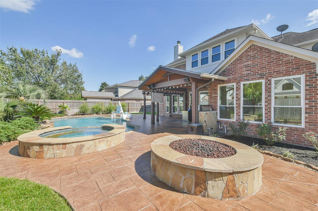 Misty River Trl, Kingwood, TX 77345