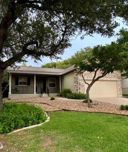 106 Verbena Dr, Georgetown, TX, 78633-4975 | Card Image