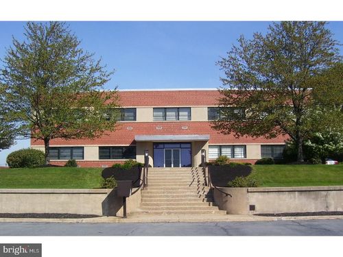 warehouse-137-200 Bethlehem Drive, MORGANTOWN, PA, 19543 | Card Image