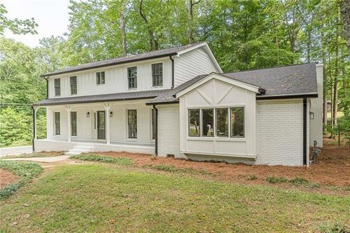 418 Mockingbird Ln Se, Smyrna, GA, 30082-3732 | Card Image