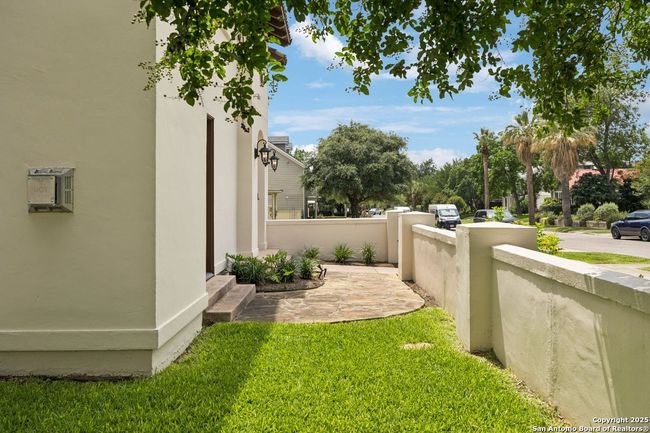 APT-1 - 172 Katherine Ct, Townhouse with 4 bedrooms, 4 bathrooms and null parking in San Antonio TX | Image 75