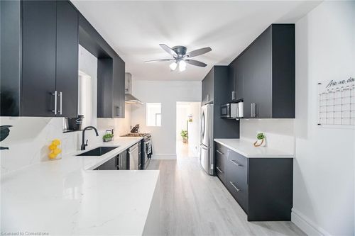 30 Somerset Ave, Toronto, ON, M6H2R4 | Card Image