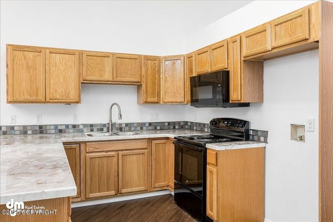 11-Kitchen_ELI04882-Edit | Image 19