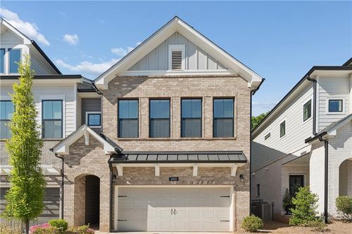 1060 Harper Dr, Roswell, GA, 30076-8513 | Card Image