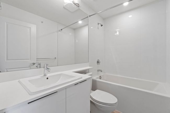 1034 - 11280 Pazarena Pl, Townhouse with 3 bedrooms, 3 bathrooms and 3 parking in Maple Ridge BC | Image 29