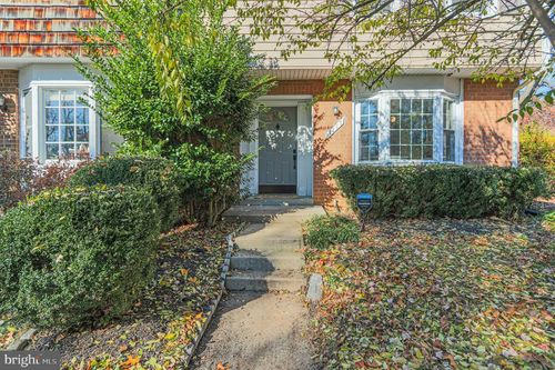 1717 Redgate Farms Ct, ROCKVILLE, MD, 20850-1306 | Card Image