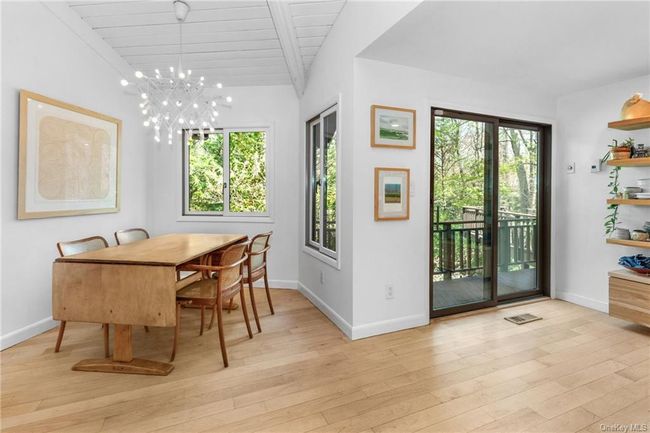 9 Hidden Green Lane, House other with 5 bedrooms, 4 bathrooms and null parking in Mamaroneck NY | Image 14