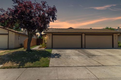 36-8720 Fox Creek Dr, Stockton, CA, 95210-1778 | Card Image