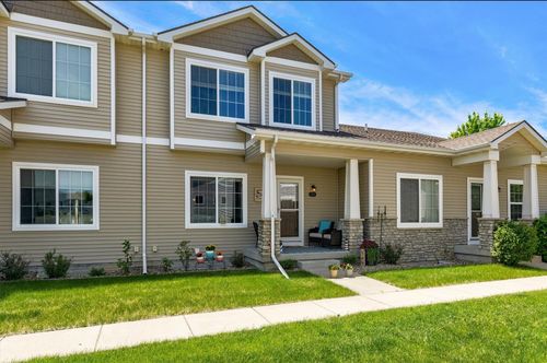 1276 Se Williams Ct, Waukee, IA, 50263-8614 | Card Image