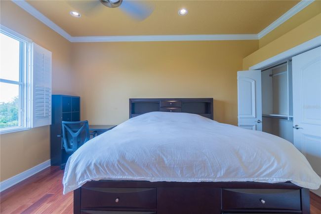 15101 Kestrelglen Way, House other with 4 bedrooms, 5 bathrooms and null parking in LITHIA FL | Image 65