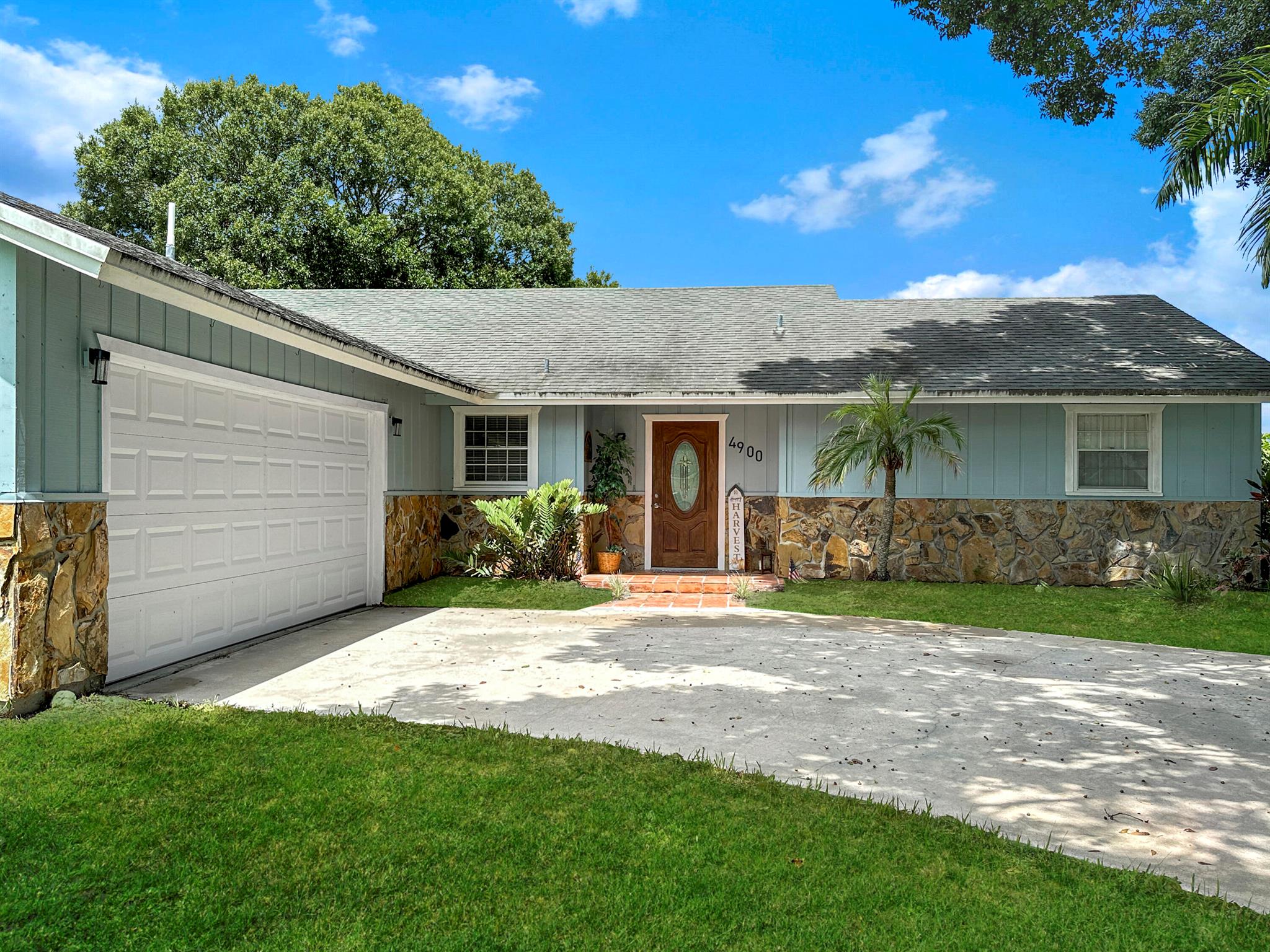 Paleo Pines Cir, Fort Pierce, FL 34951