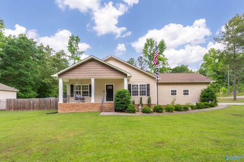 7110 New Bethel Rd, Hokes Bluff, AL, 35903-4971 | Card Image