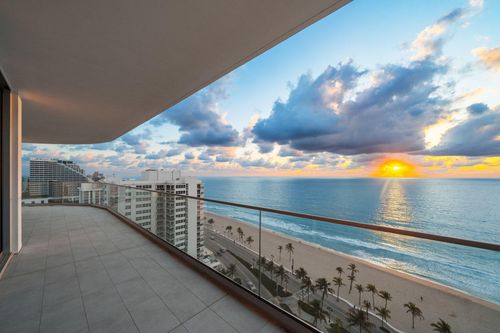 e1504-151 N Seabreeze Boulevard, Fort Lauderdale, FL, 33304 | Card Image