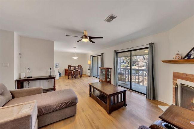 702 Hanover Ln Se, Condo with 2 bedrooms, 2 bathrooms and 2 parking in Marietta GA | Image 5