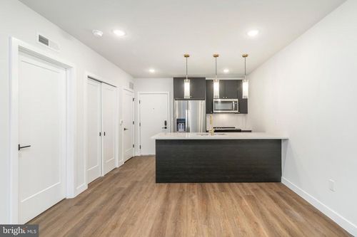 apt-307-1102 Germantown Ave, PHILADELPHIA, PA, 19123-2056 | Card Image