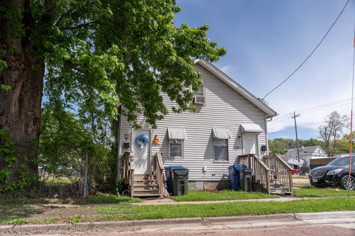 1208 W 5th St, Davenport, IA, 52802-1307 | Card Image