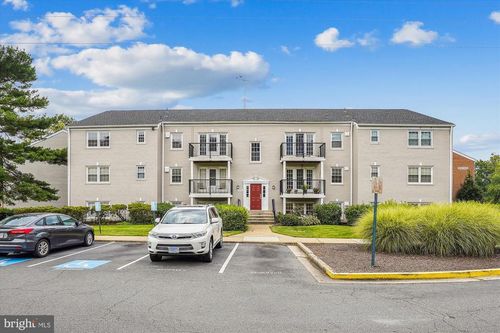 apt-301-9495 Fairfax Blvd, FAIRFAX, VA, 22031-2495 | Card Image